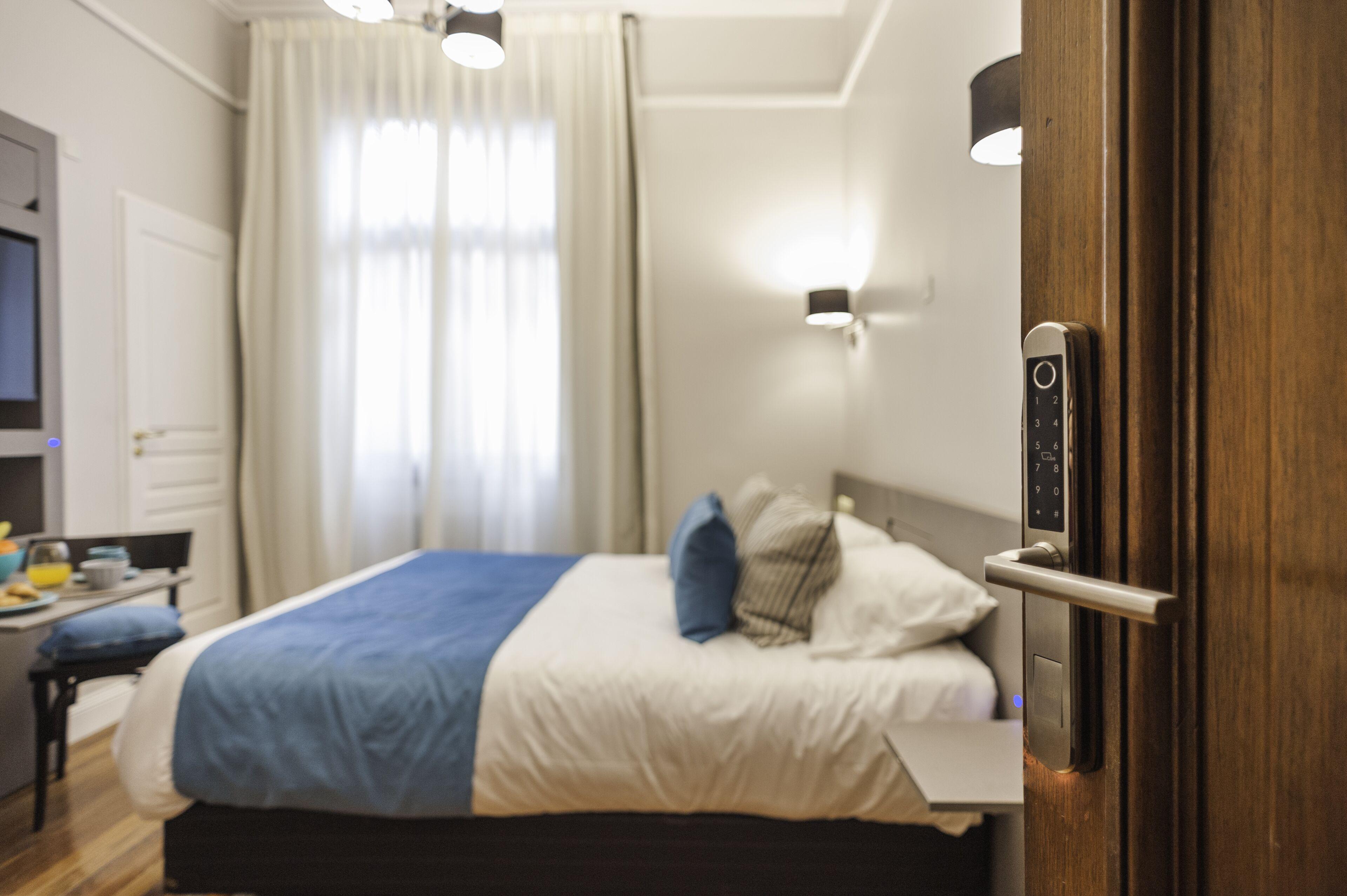 Sarmiento Flats — Photos 1